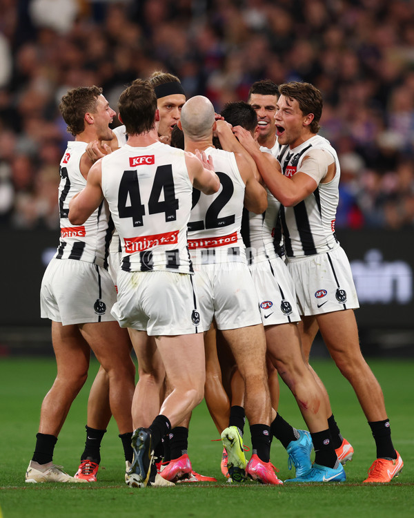 AFL 2025 Round 02 - Footscray v Collingwood - A-57984630