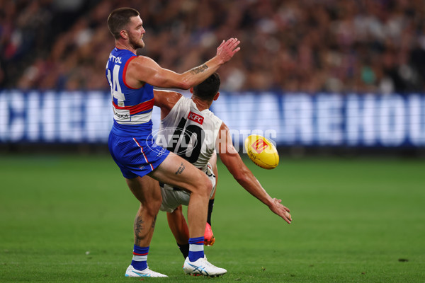 AFL 2025 Round 02 - Footscray v Collingwood - A-57984696