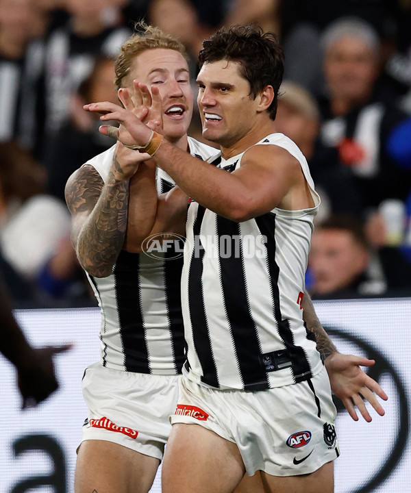 AFL 2025 Round 02 - Footscray v Collingwood - A-57984704