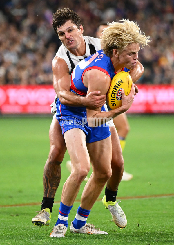 AFL 2025 Round 02 - Footscray v Collingwood - A-57985961