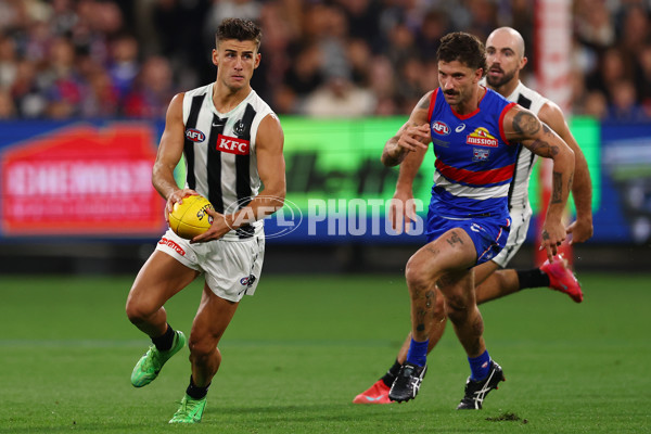 AFL 2025 Round 02 - Footscray v Collingwood - A-57985964