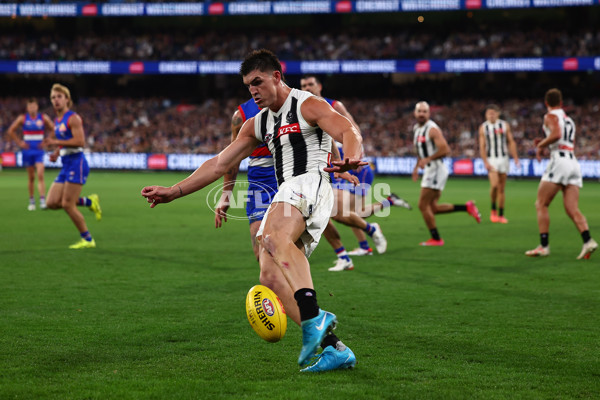 AFL 2025 Round 02 - Footscray v Collingwood - A-57986008