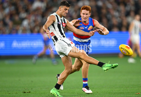 AFL 2025 Round 02 - Footscray v Collingwood - A-57986015