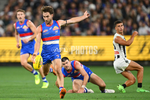 AFL 2025 Round 02 - Footscray v Collingwood - A-57988568