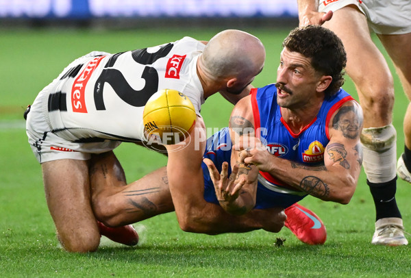 AFL 2025 Round 02 - Footscray v Collingwood - A-57988623