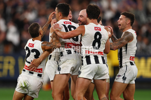AFL 2025 Round 02 - Footscray v Collingwood - A-57988630