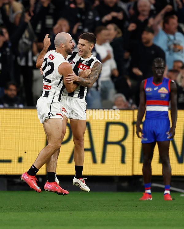 AFL 2025 Round 02 - Footscray v Collingwood - A-57990679