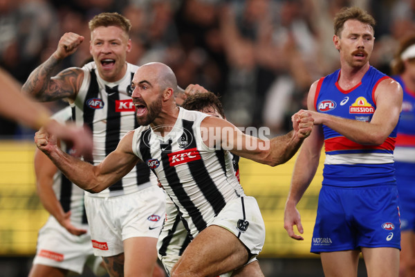 AFL 2025 Round 02 - Footscray v Collingwood - A-57990689
