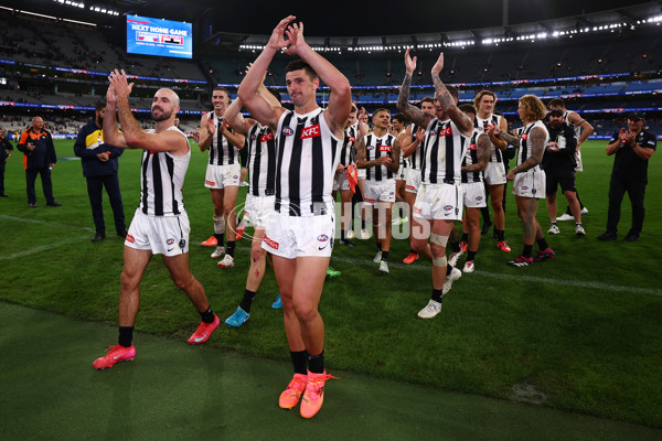 AFL 2025 Round 02 - Footscray v Collingwood - A-57990696