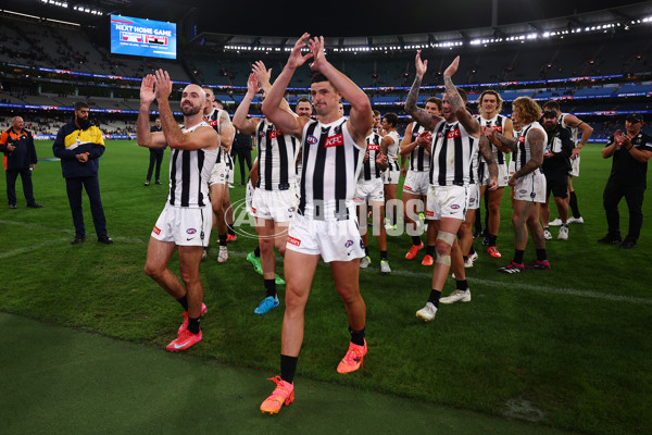 AFL 2025 Round 02 - Footscray v Collingwood - A-57990697