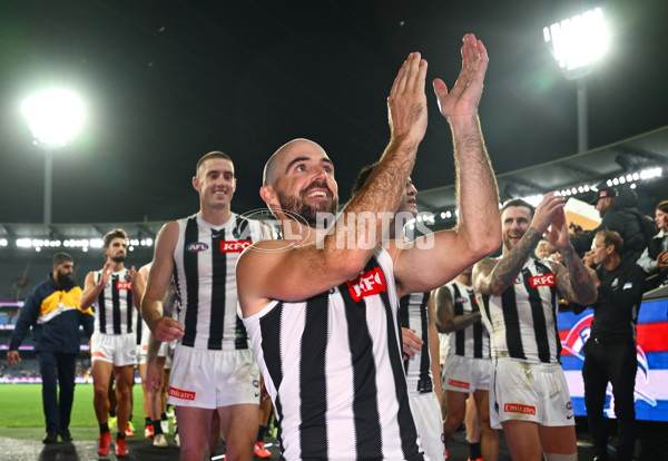 AFL 2025 Round 02 - Footscray v Collingwood - A-57991885