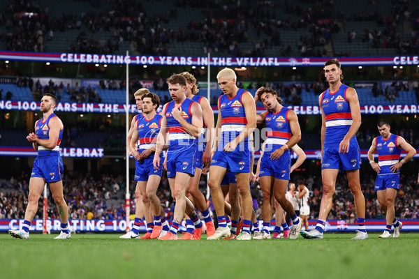 AFL 2025 Round 02 - Footscray v Collingwood - A-57991899