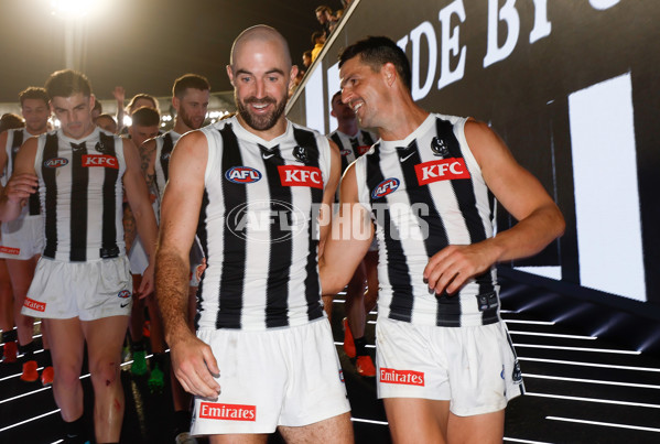 AFL 2025 Round 02 - Footscray v Collingwood - A-57991945