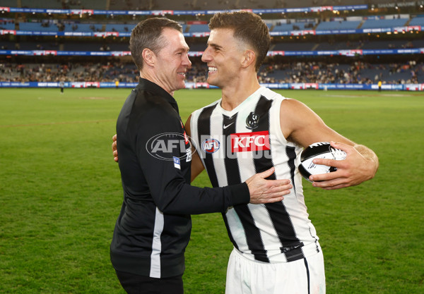 AFL 2025 Round 02 - Footscray v Collingwood - A-57991946