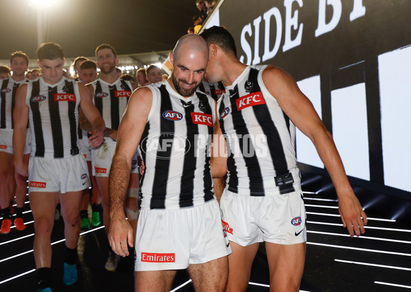 AFL 2025 Round 02 - Footscray v Collingwood - A-57991949