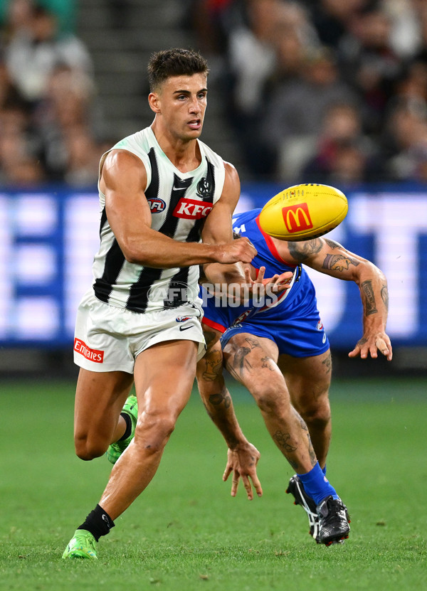 AFL 2025 Round 02 - Footscray v Collingwood - A-57991974