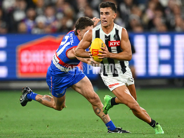 AFL 2025 Round 02 - Footscray v Collingwood - A-57991975