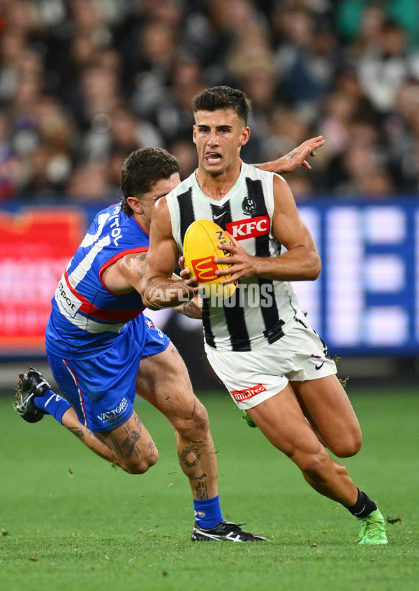 AFL 2025 Round 02 - Footscray v Collingwood - A-57993715