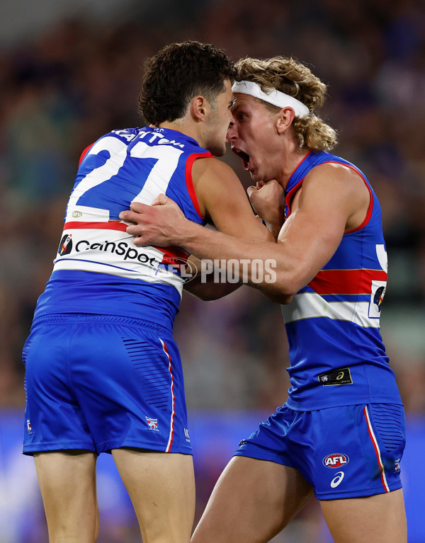 AFL 2025 Round 02 - Footscray v Collingwood - A-57993725