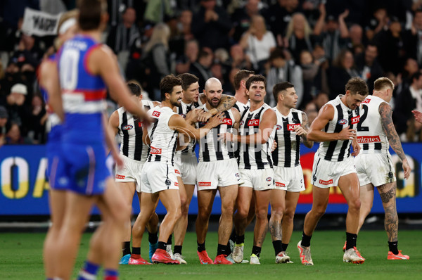 AFL 2025 Round 02 - Footscray v Collingwood - A-57993730