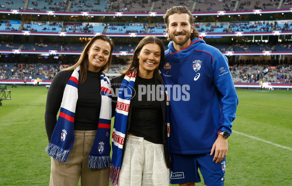 AFL 2025 Round 02 - Footscray v Collingwood - A-57993752