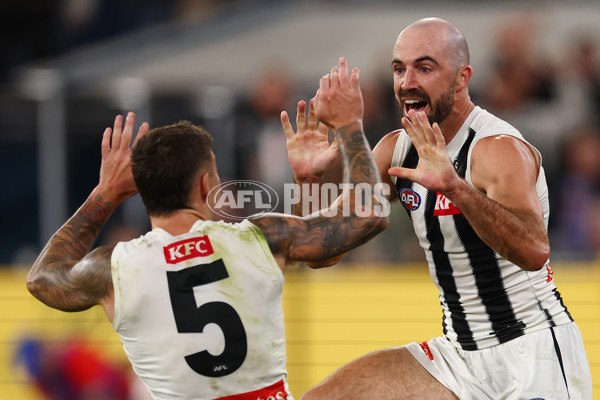 AFL 2025 Round 02 - Footscray v Collingwood - A-57993795