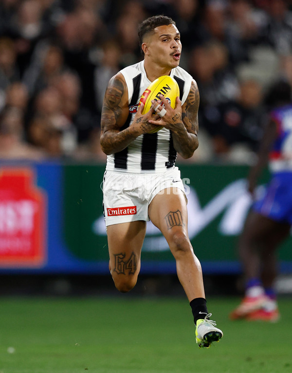 AFL 2025 Round 02 - Footscray v Collingwood - A-57994521