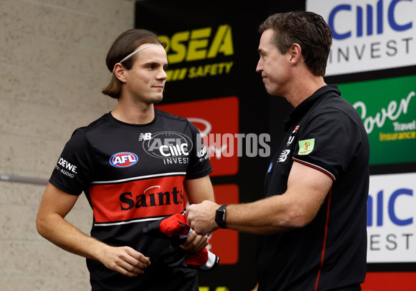 AFL 2025 Round 02 - St Kilda v Geelong - A-58016941