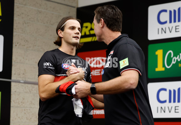 AFL 2025 Round 02 - St Kilda v Geelong - A-58016943