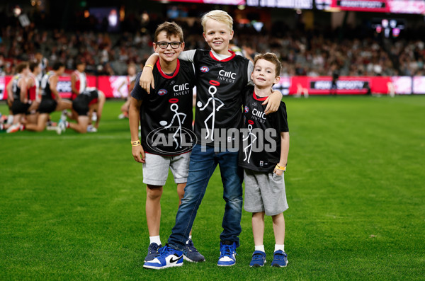 AFL 2025 Round 02 - St Kilda v Geelong - A-58021816