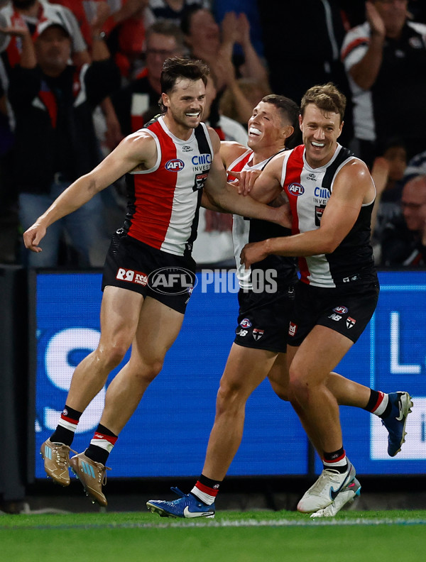 AFL 2025 Round 02 - St Kilda v Geelong - A-58021861