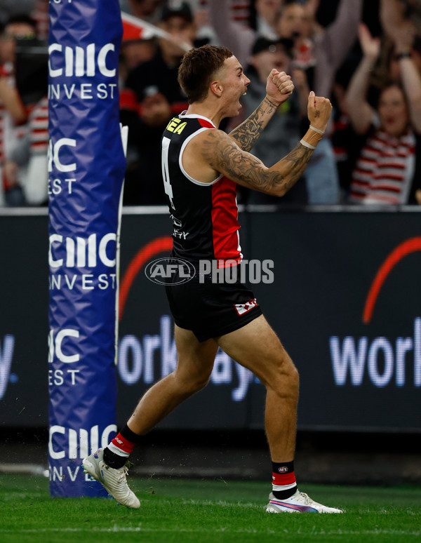AFL 2025 Round 02 - St Kilda v Geelong - A-58023931
