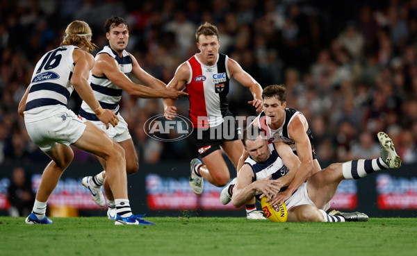 AFL 2025 Round 02 - St Kilda v Geelong - A-58024779