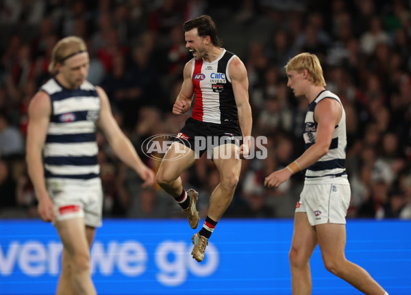 AFL 2025 Round 02 - St Kilda v Geelong - A-58026443