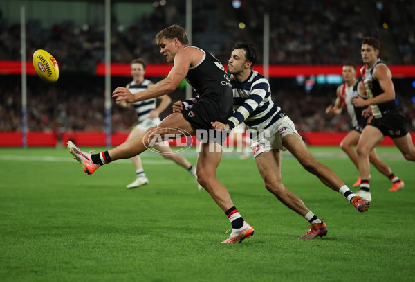 AFL 2025 Round 02 - St Kilda v Geelong - A-58027326