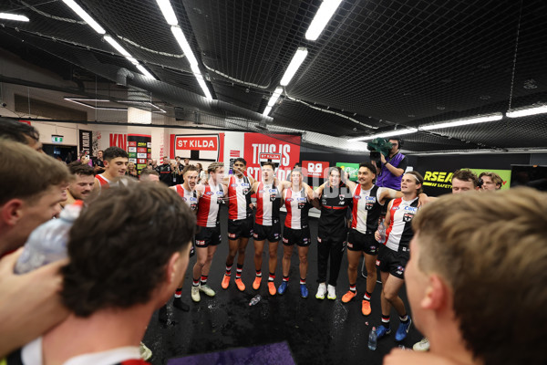 AFL 2025 Round 02 - St Kilda v Geelong - A-58029172