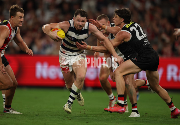 AFL 2025 Round 02 - St Kilda v Geelong - A-58029678