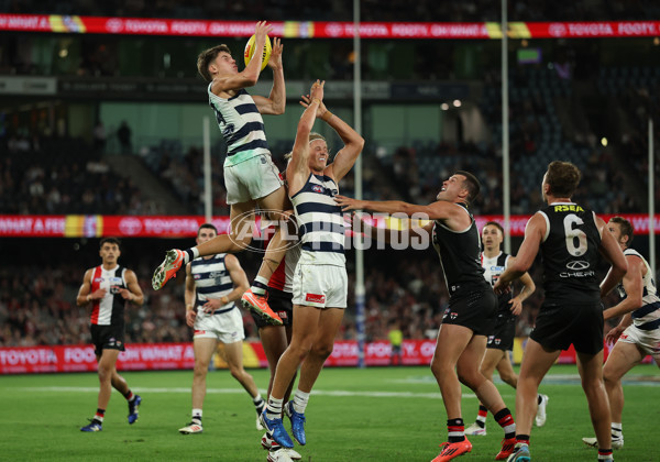AFL 2025 Round 02 - St Kilda v Geelong - A-58029681