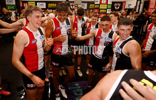 AFL 2025 Round 02 - St Kilda v Geelong - A-58029686