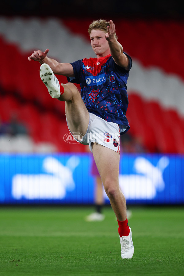AFL 2025 Round 02 - North Melbourne v Melbourne - A-58034793