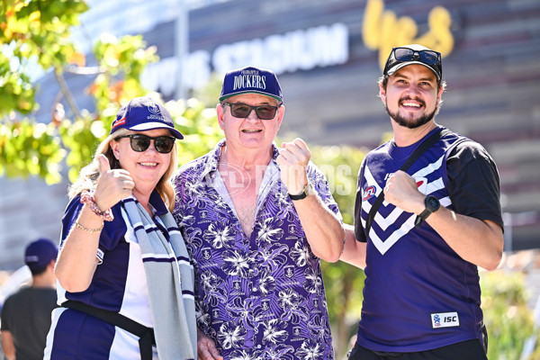 AFL 2025 Round 02 - Fremantle v Sydney - A-58048682
