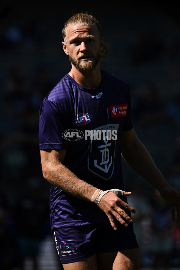 AFL 2025 Round 02 - Fremantle v Sydney - A-58050886