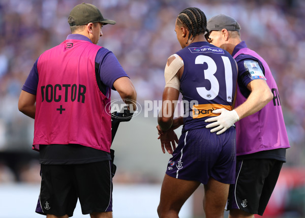 AFL 2025 Round 02 - Fremantle v Sydney - A-58058200