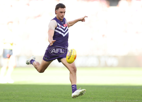 AFL 2025 Round 02 - Fremantle v Sydney - A-58058537