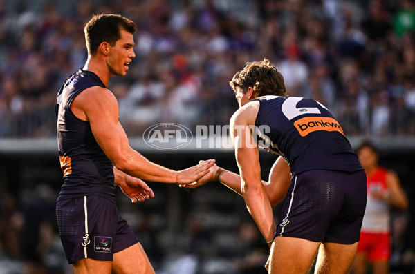 AFL 2025 Round 02 - Fremantle v Sydney - A-58060381