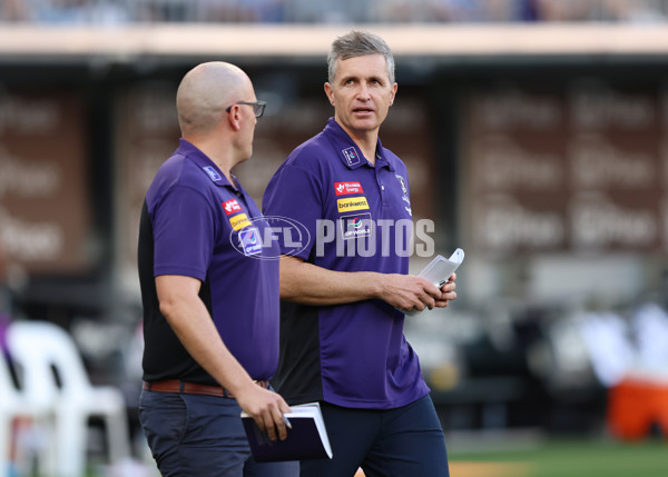 AFL 2025 Round 02 - Fremantle v Sydney - A-58060663