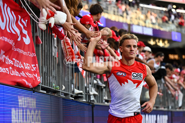AFL 2025 Round 02 - Fremantle v Sydney - A-58063912