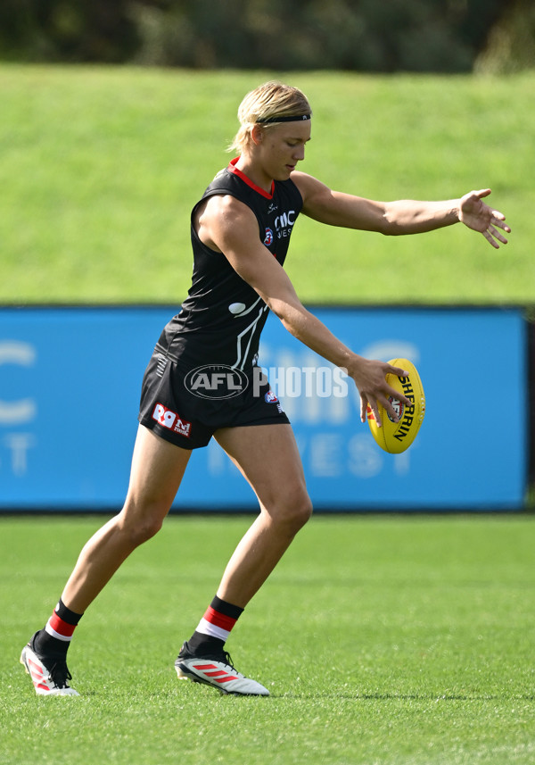 AFL 2025 Training - St Kilda 250325 - A-58065684