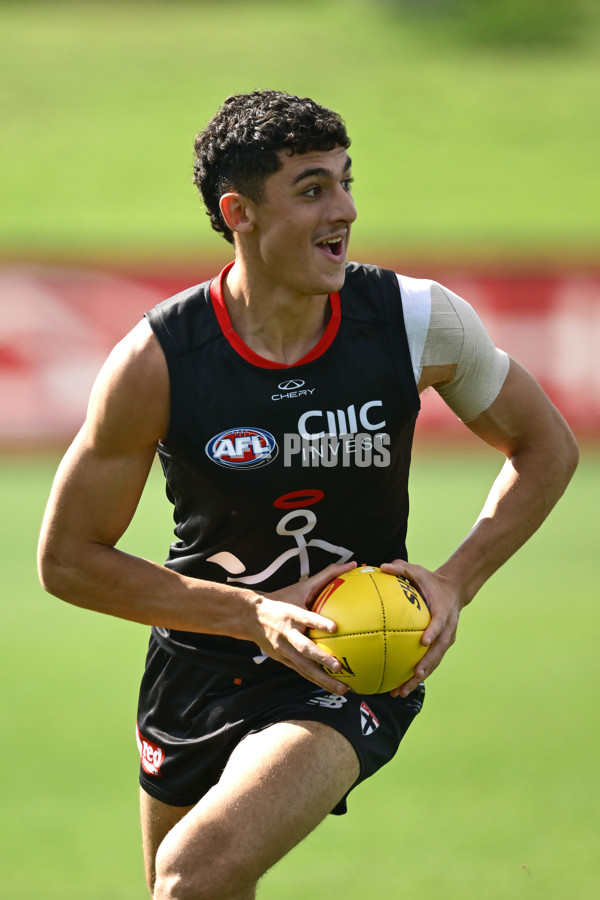 AFL 2025 Training - St Kilda 250325 - A-58066530