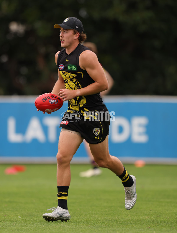 AFL 2025 Training - Richmond 260325 - A-58085574